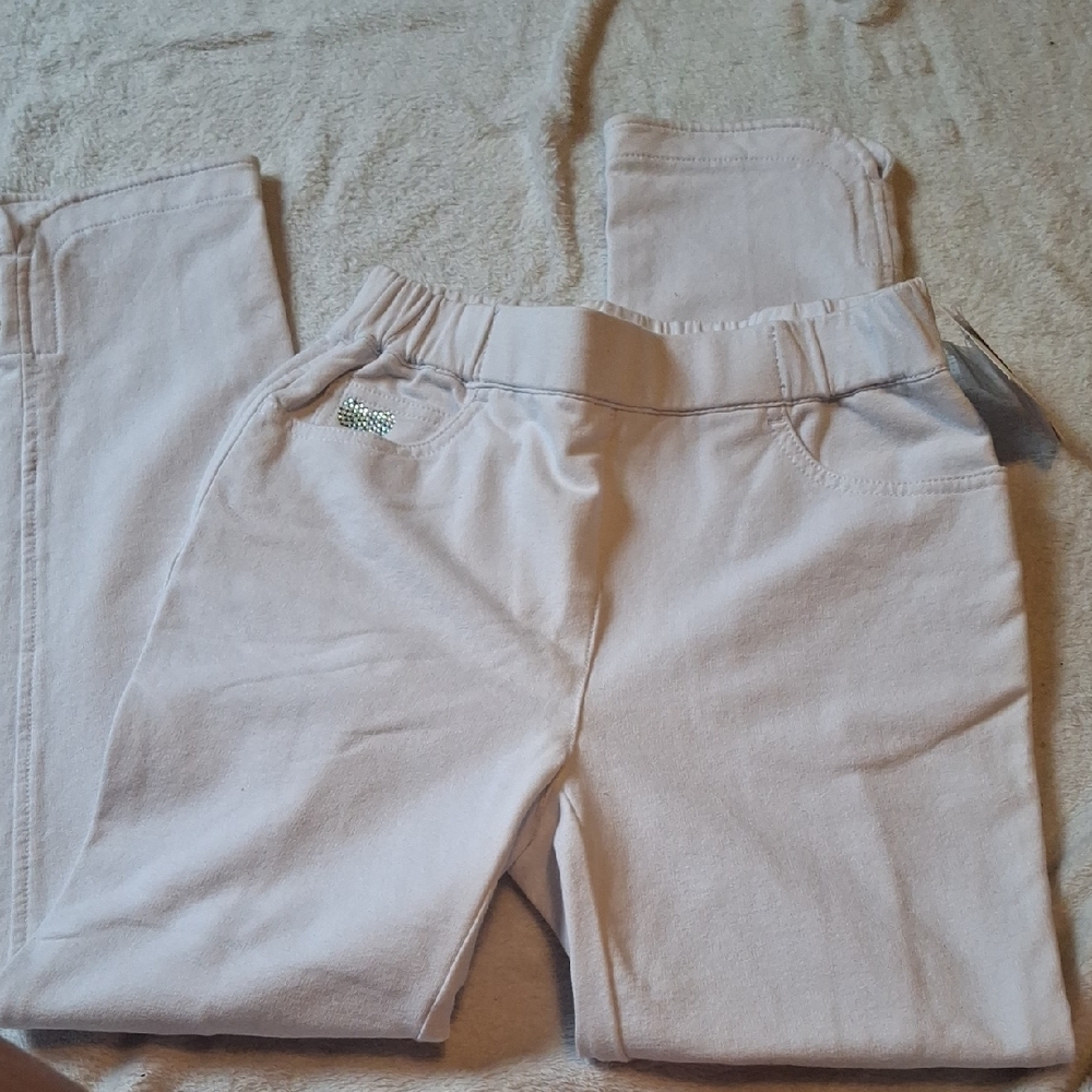 Stylish Women's White Jeggings (Jea011)